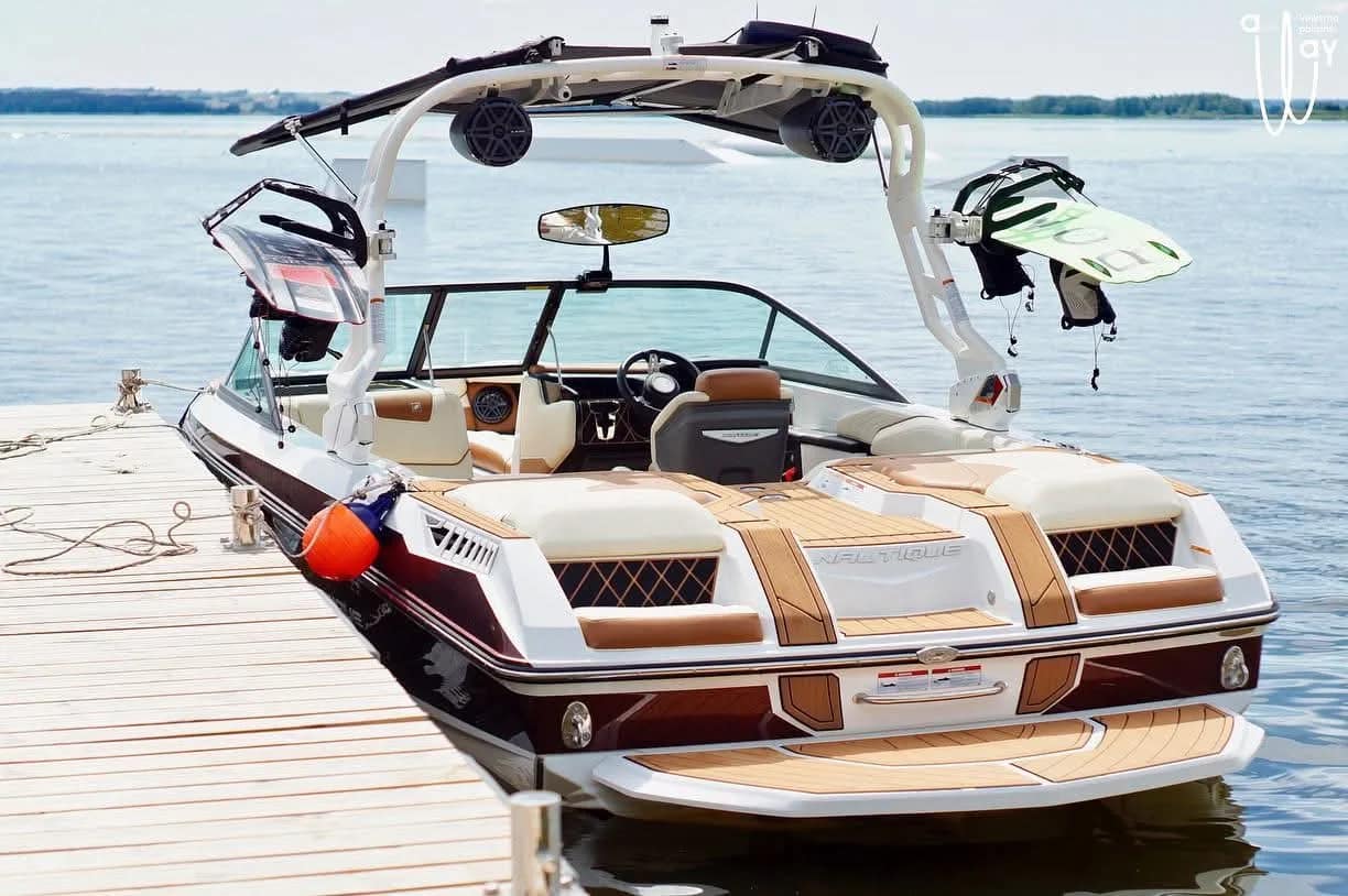 Super Air Nautique G23 — katerio nuoma Elektrėnuose